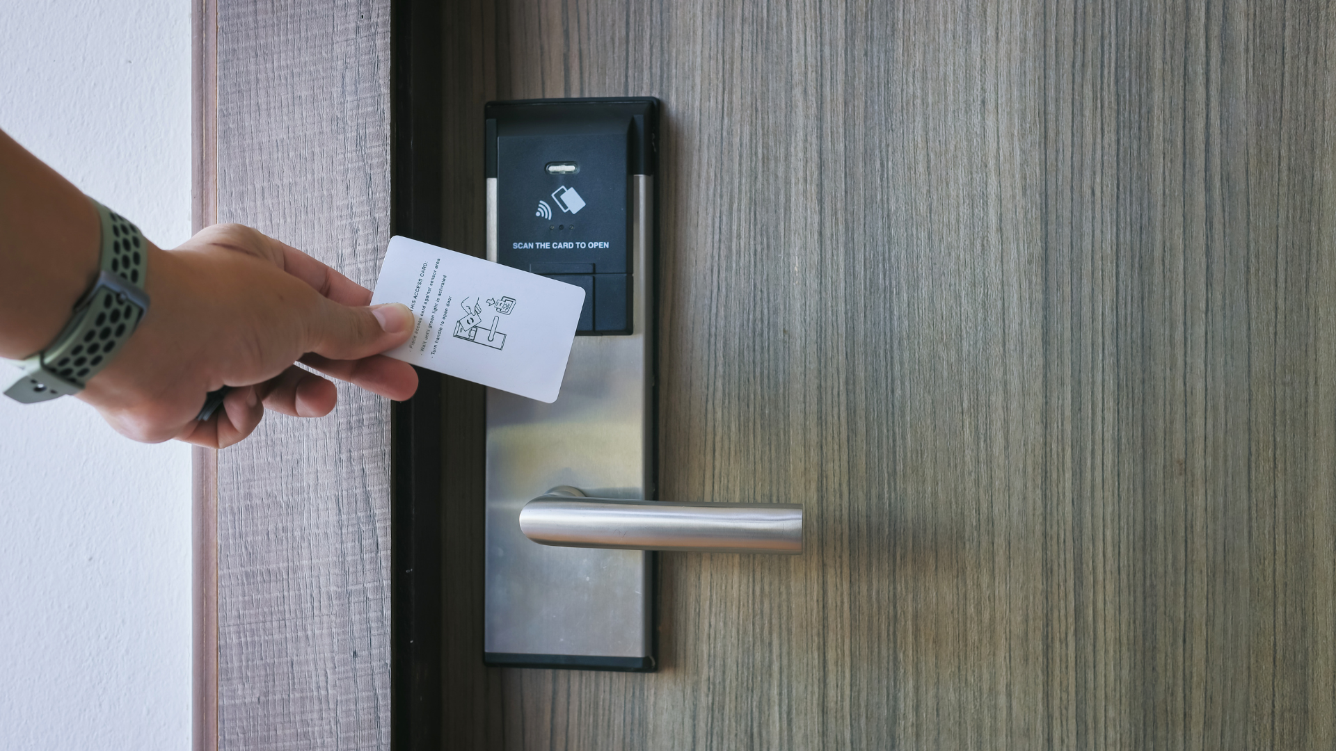 Technology-Enabled Personalization: From Hotel Marketing to the Guest Experience